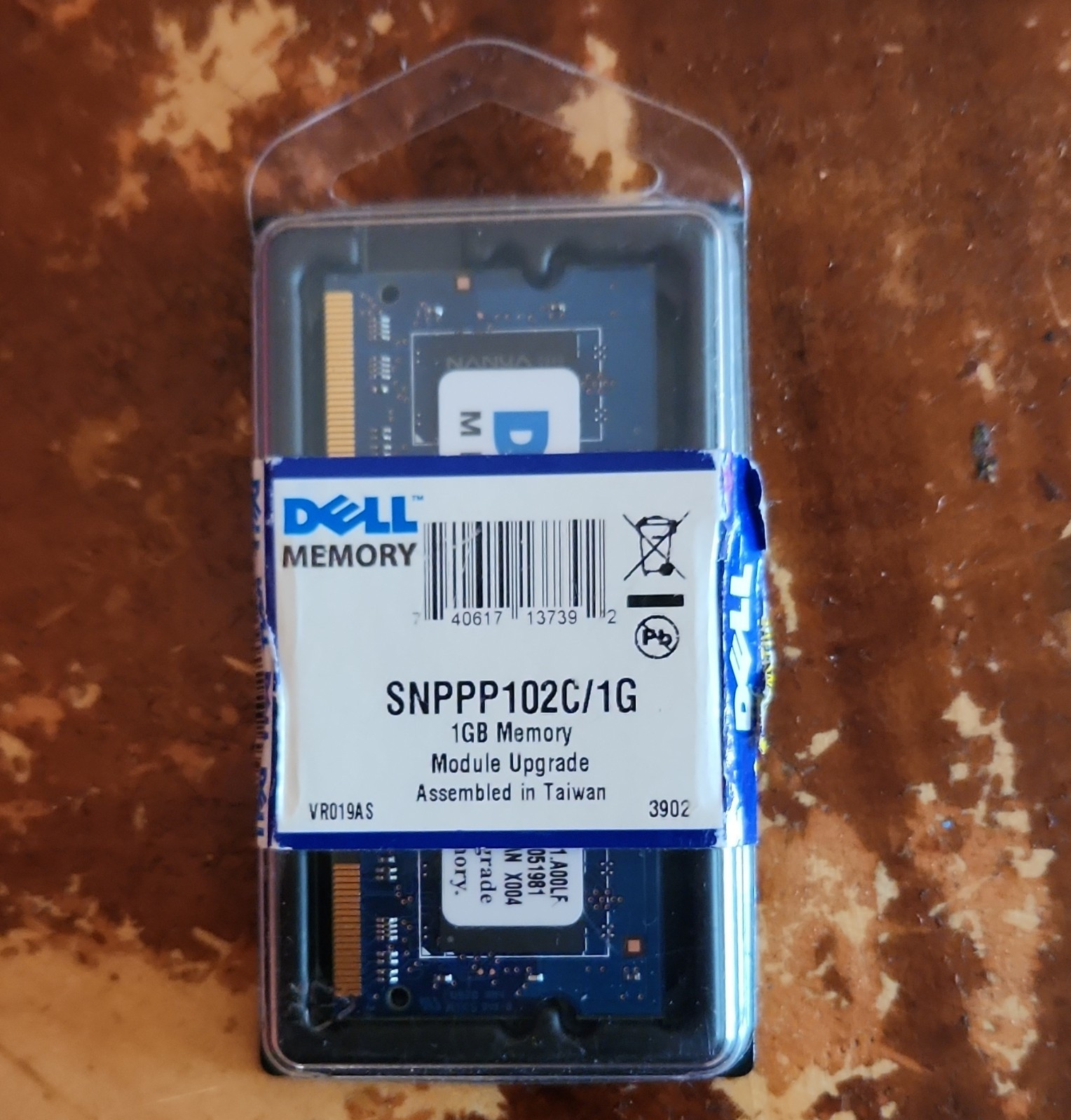 Dell 1GB DDR2 SO-DIMM PC2-5300 200-Pin Unbuffered RAM SNPPP102C/1G
