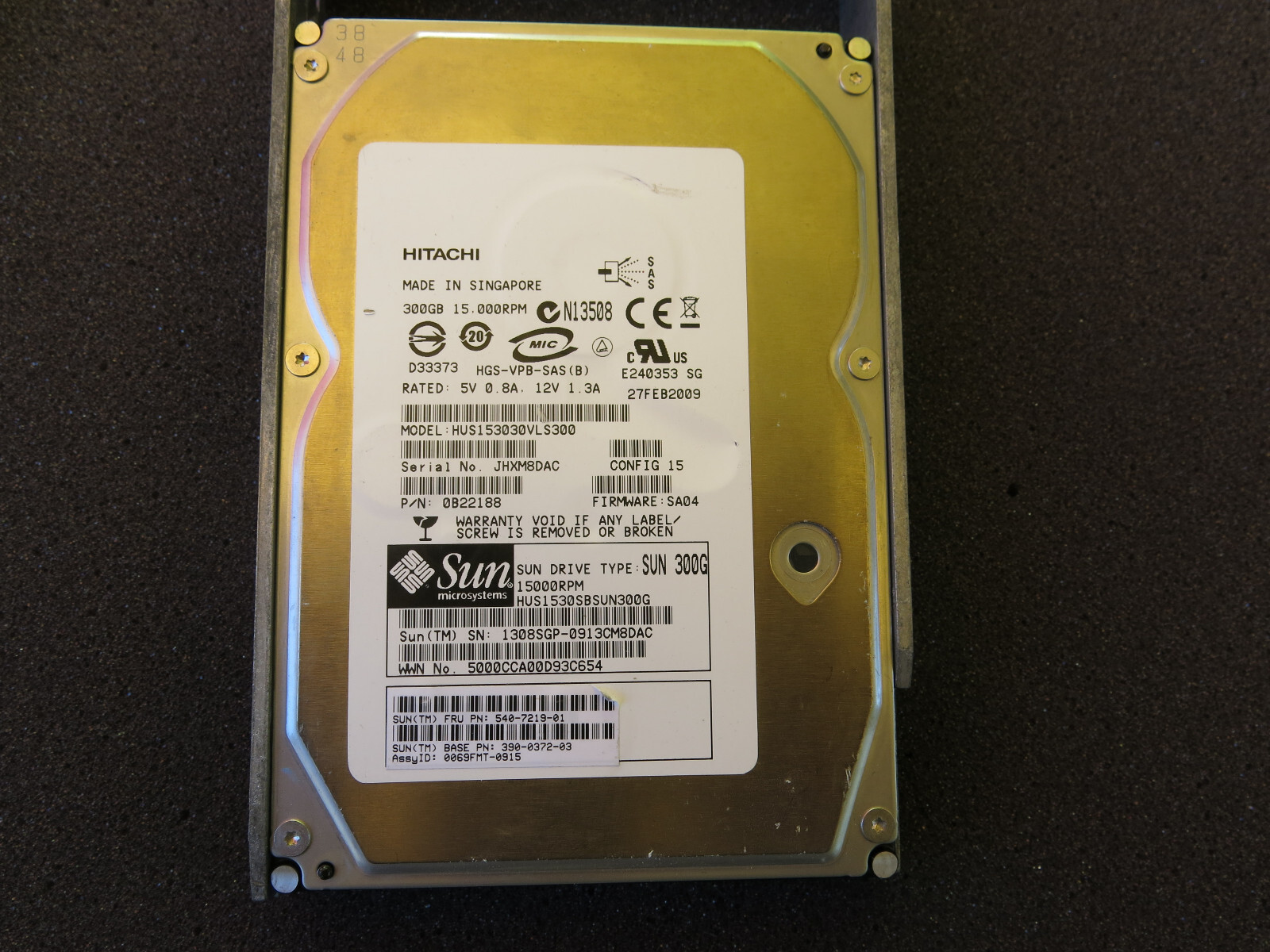 HUS153030VLS300 540-7219-01 390-0372-03 SUN 300GB 15K SAS HARD DRIVE HITACHI