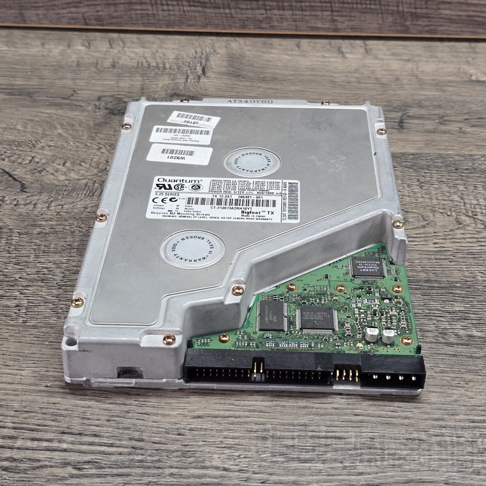 Quantum Bigfoot TX 12GB IDE 5.25in Internal HDD 
