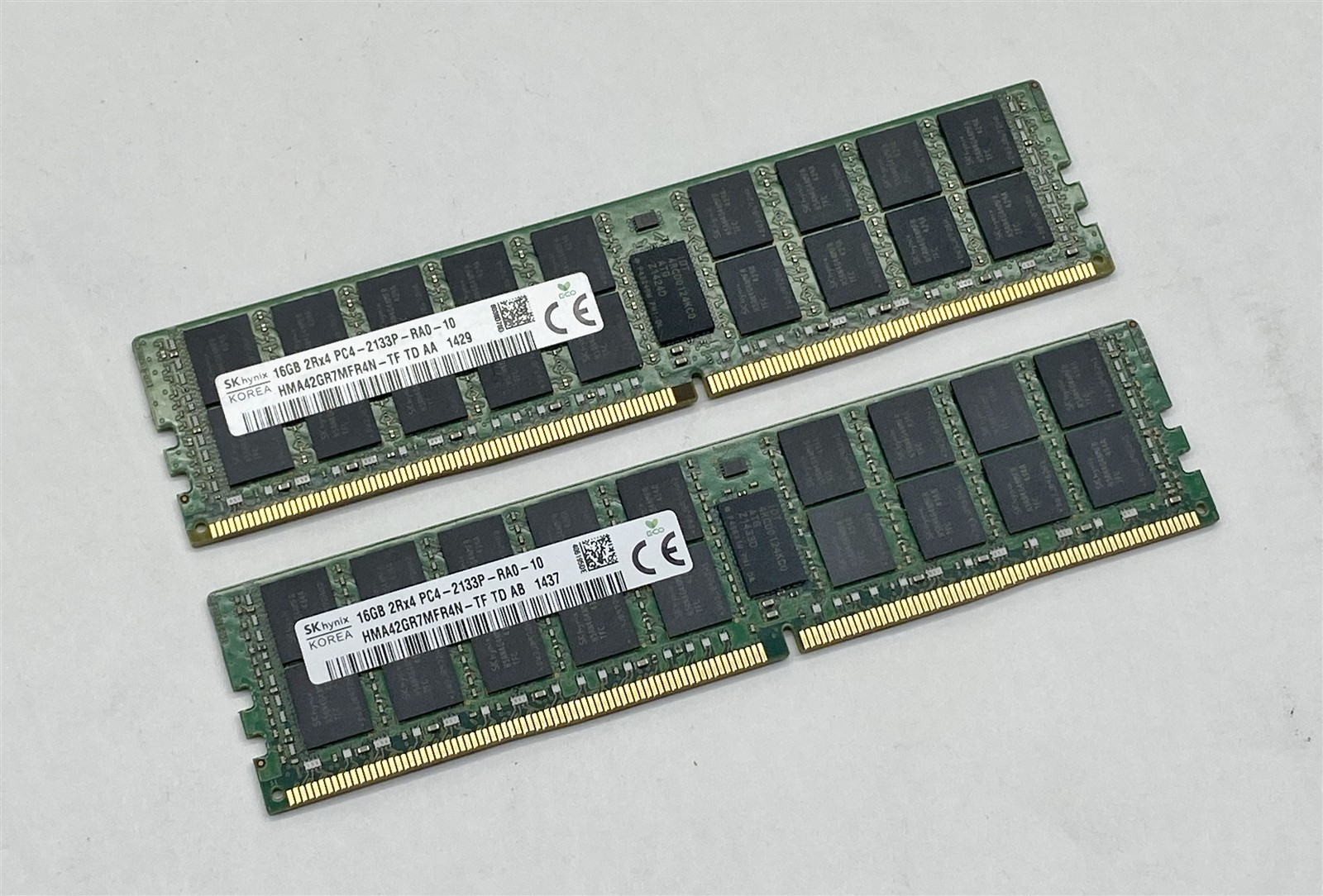 Hynix HMA42GR7MFR4N-TF 32GB 2*16GB PC4-17000 DDR4-2133MHz Reg ECC Server Memory