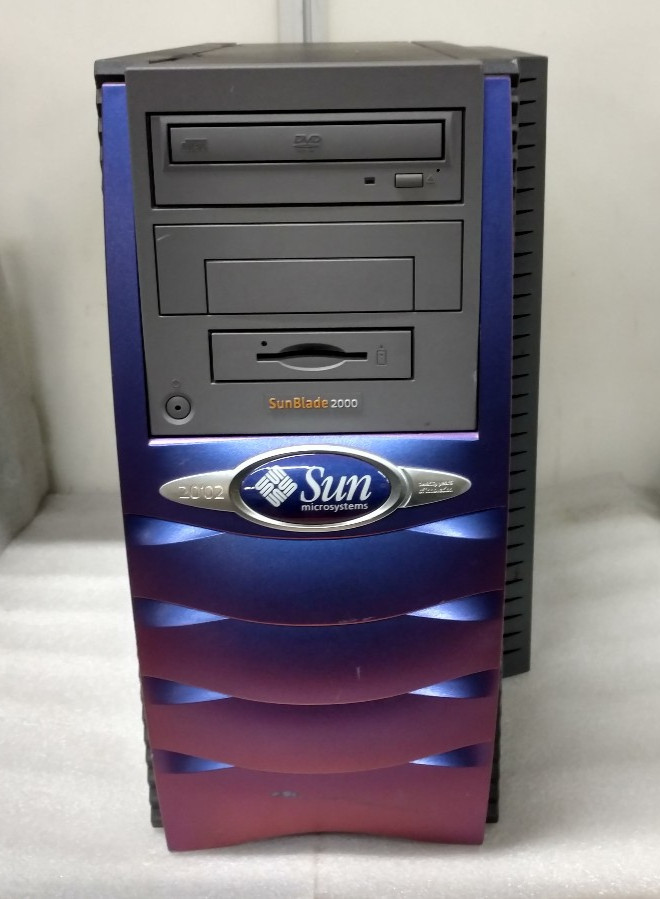 Sun Microsystems SunBlade 2000 * Powers on, No HDD * For Parts