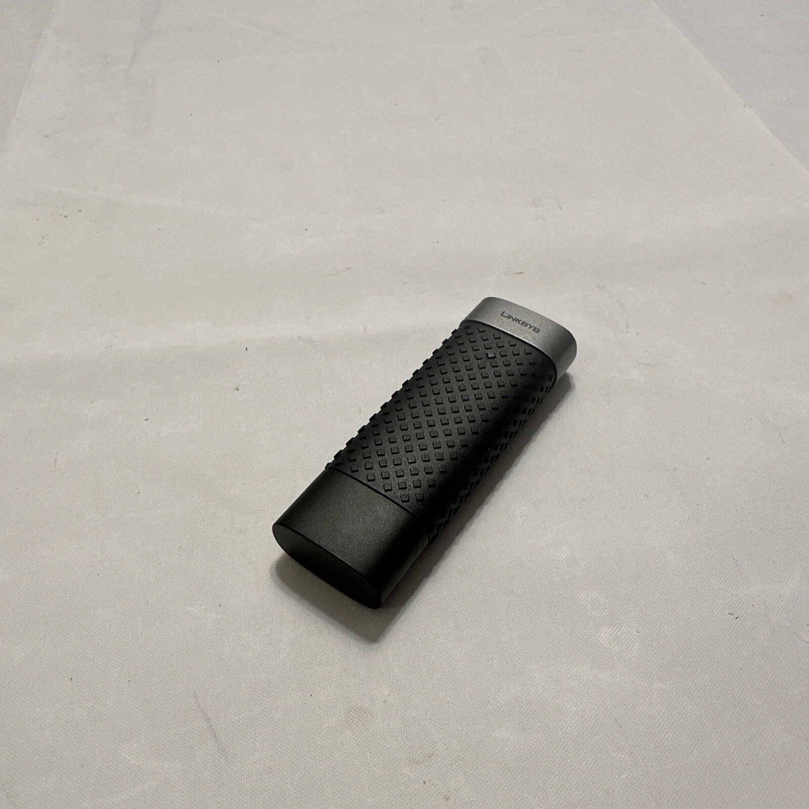Cisco Linksys AE3000 Dual Band Wireless USB Cradle Network Adapter