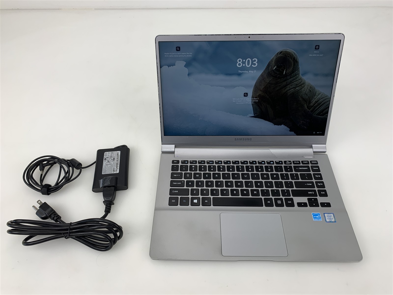 Samsung Notebook 9 15" i7-6500U 8GB RAM 256GB SSD Win 11