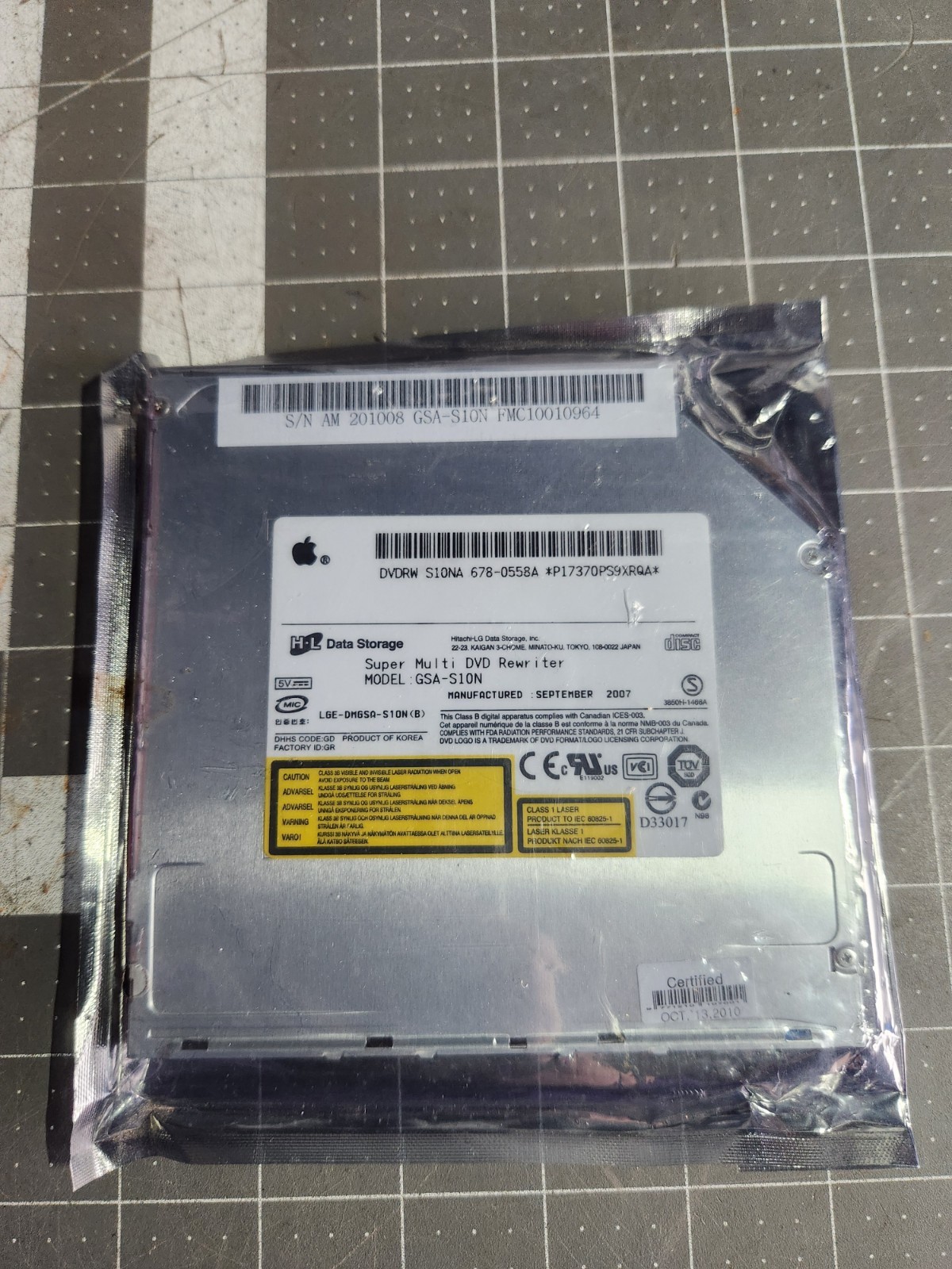 Genuine APPLE Macbook/Pro GSA-S10N DVD-RW Super Multi Laptop Drive 678-0558A OEM