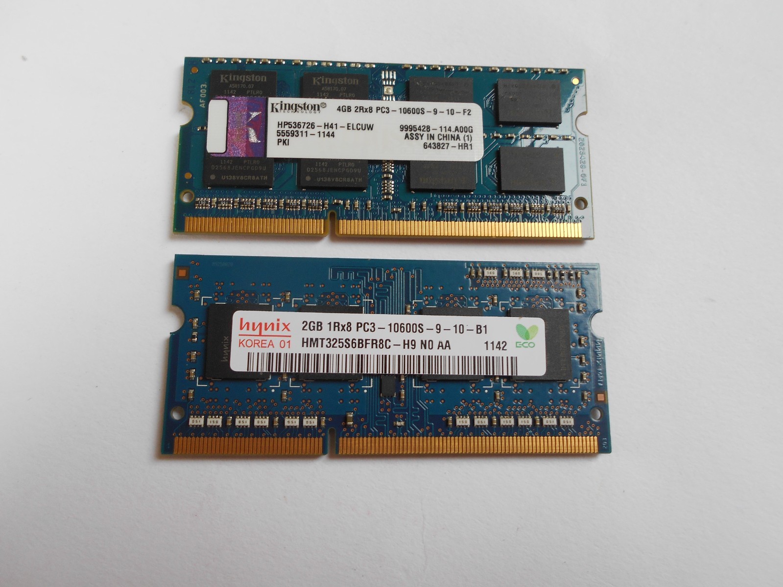 Scrap Gold Recovery Lynix 2GB 1RX8 & Kingston 4GB 2RX8 PC3 RAM
