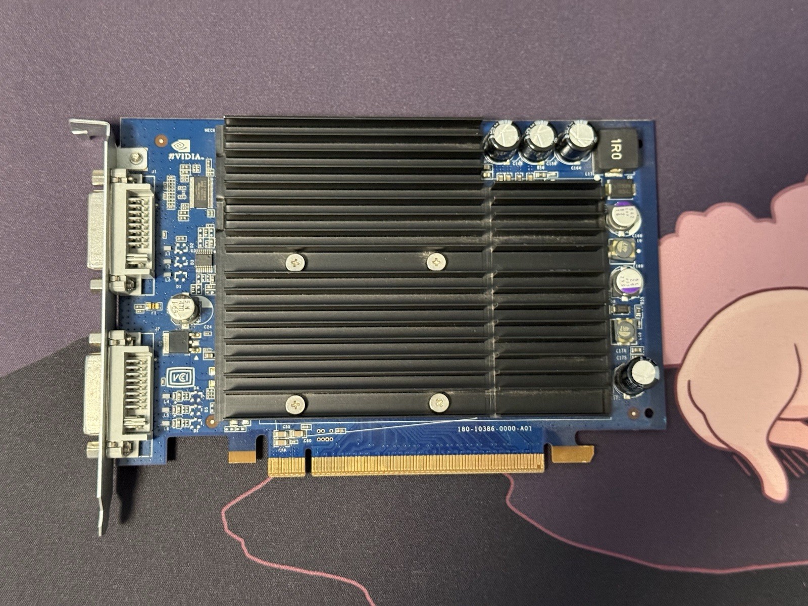 USED 630-0064  NVIDIA PCI-e Dual DVI  128MB Video Graphics Card 