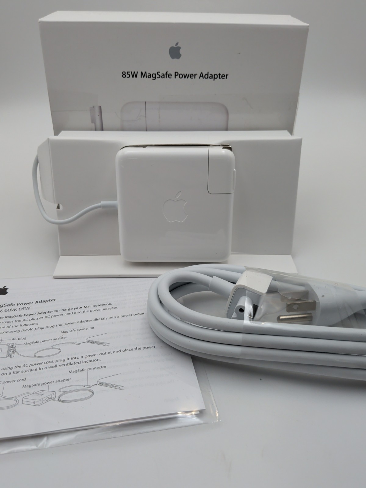 Genuine Apple 85W MagSafe Power Adapter A1343 L-Tip MacBook Pro AC Charger White
