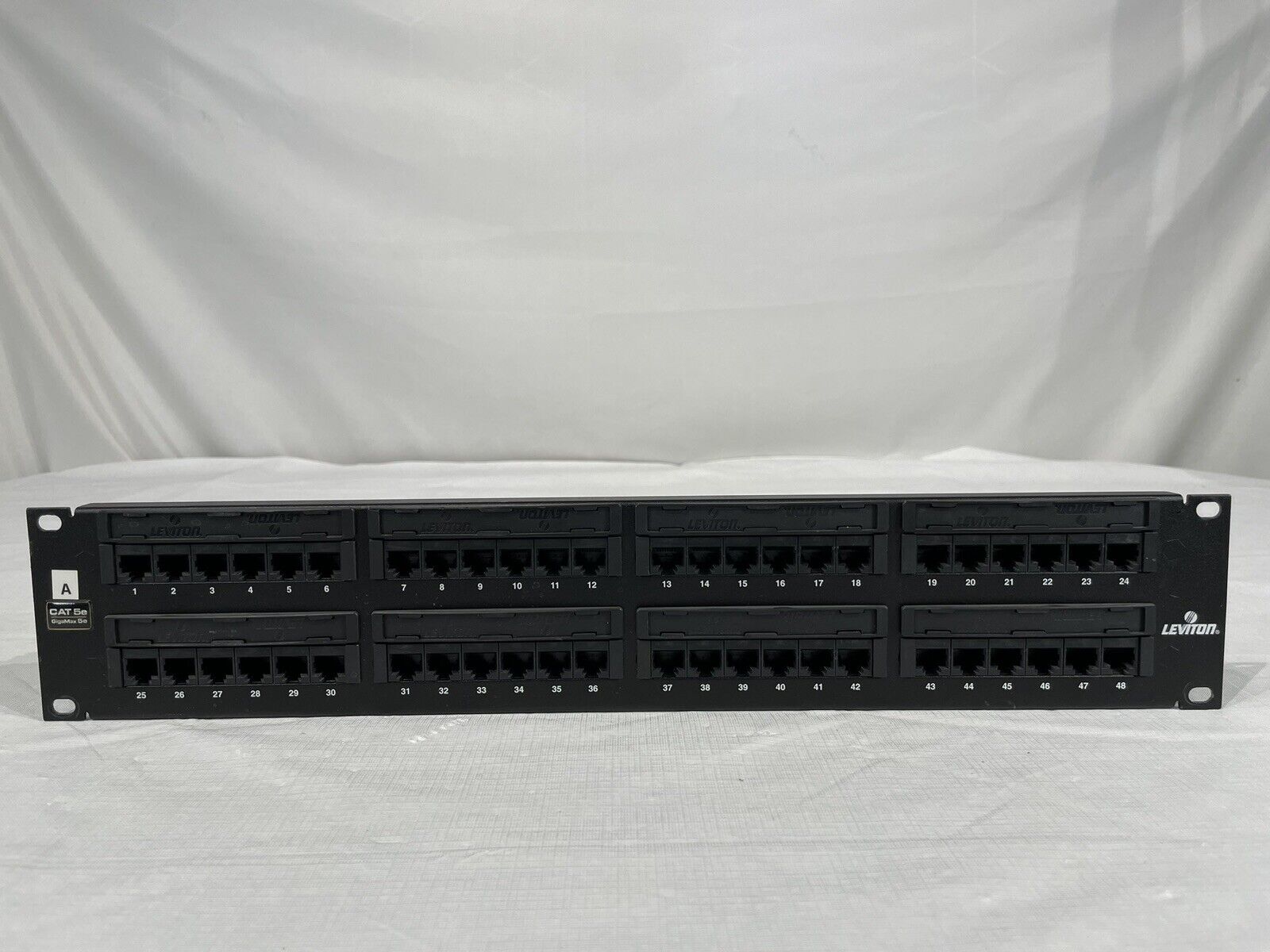 Leviton T568B Gigamax 5e Cat5 48-Port Ethernet Patch Panel