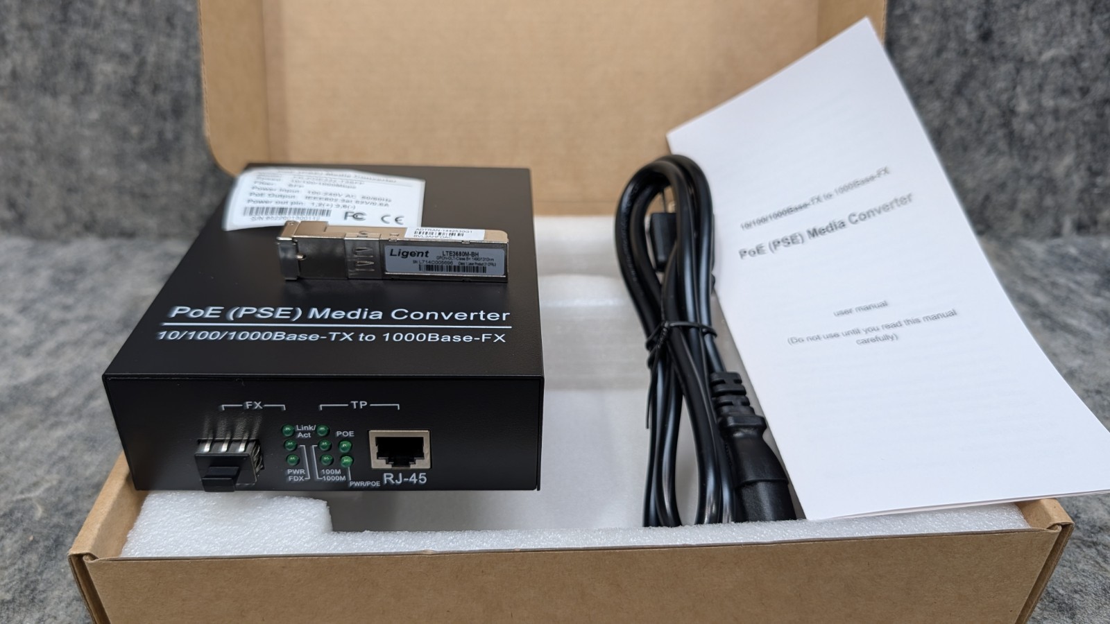 PoE (PSE) 10/100/1000Base-TX Fiber Media Converter, Internal Power + SFP🔥New🔥