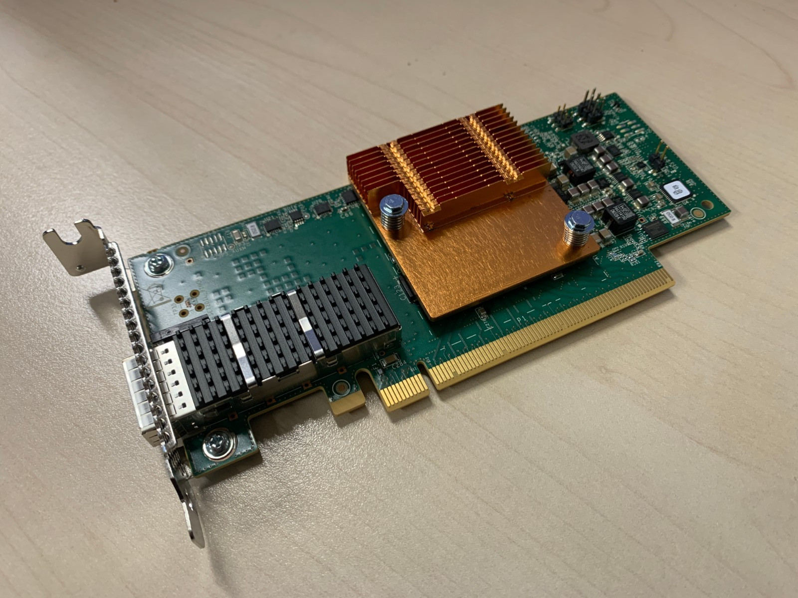 INTEL SINGLE PORT 100GB QSFP28 OPA Host Fabric Interface Card J10548-020