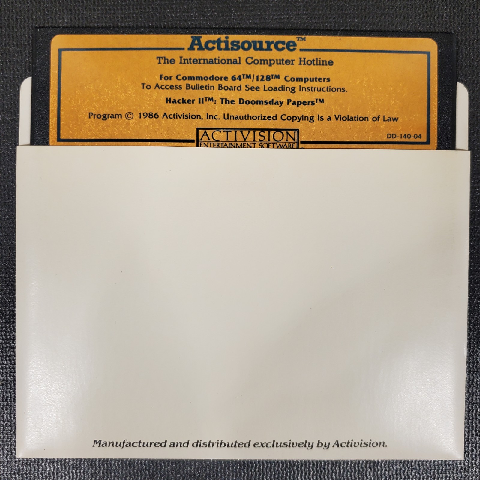 C64 Floppy Lot QuantumLink Loadstar Vol3 Hacker II Used