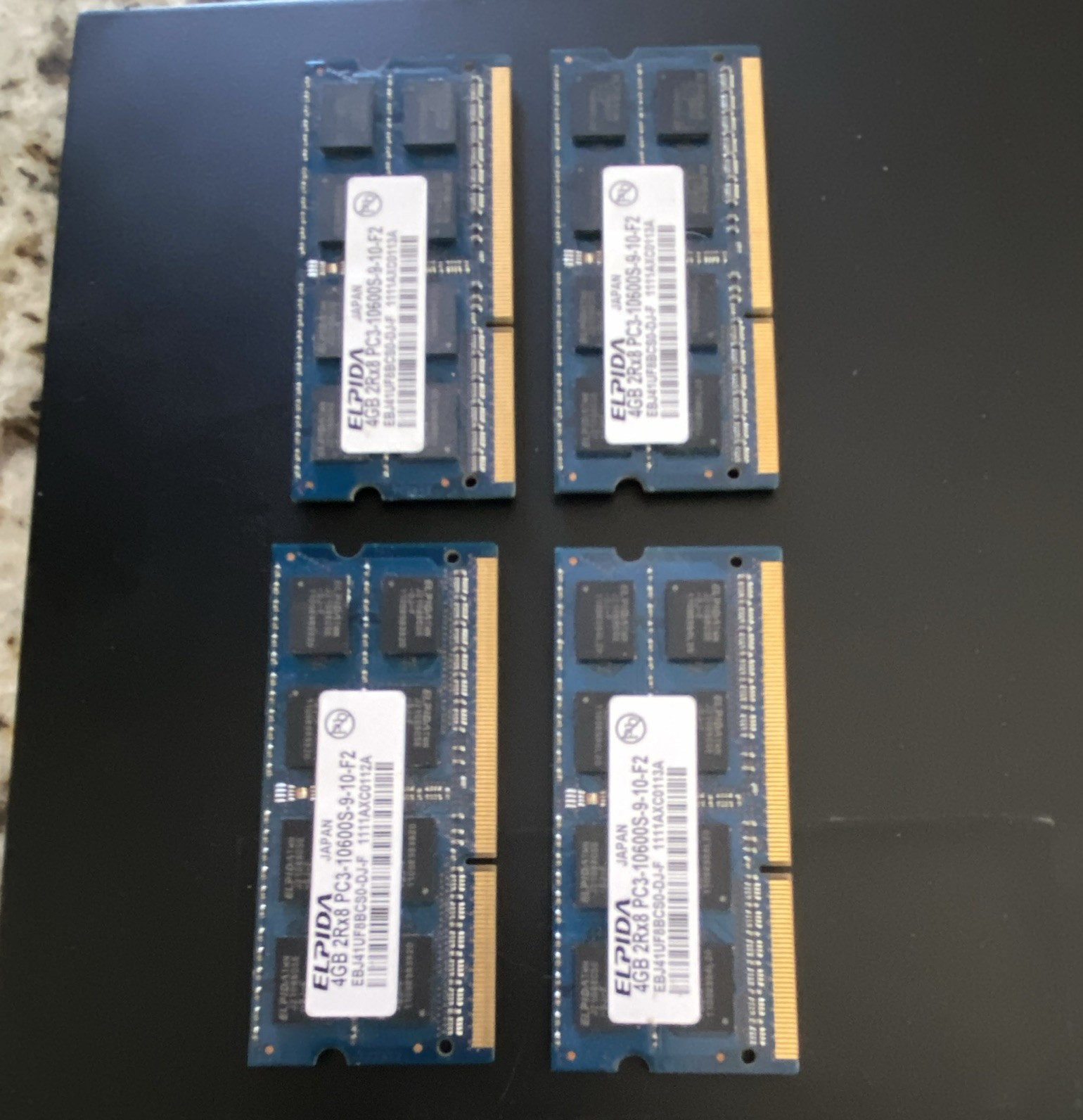 Elpida 16GB (4x4GB) DDR3-1333 PC3-10600S 204-Pin SO-DIMM Non-ECC