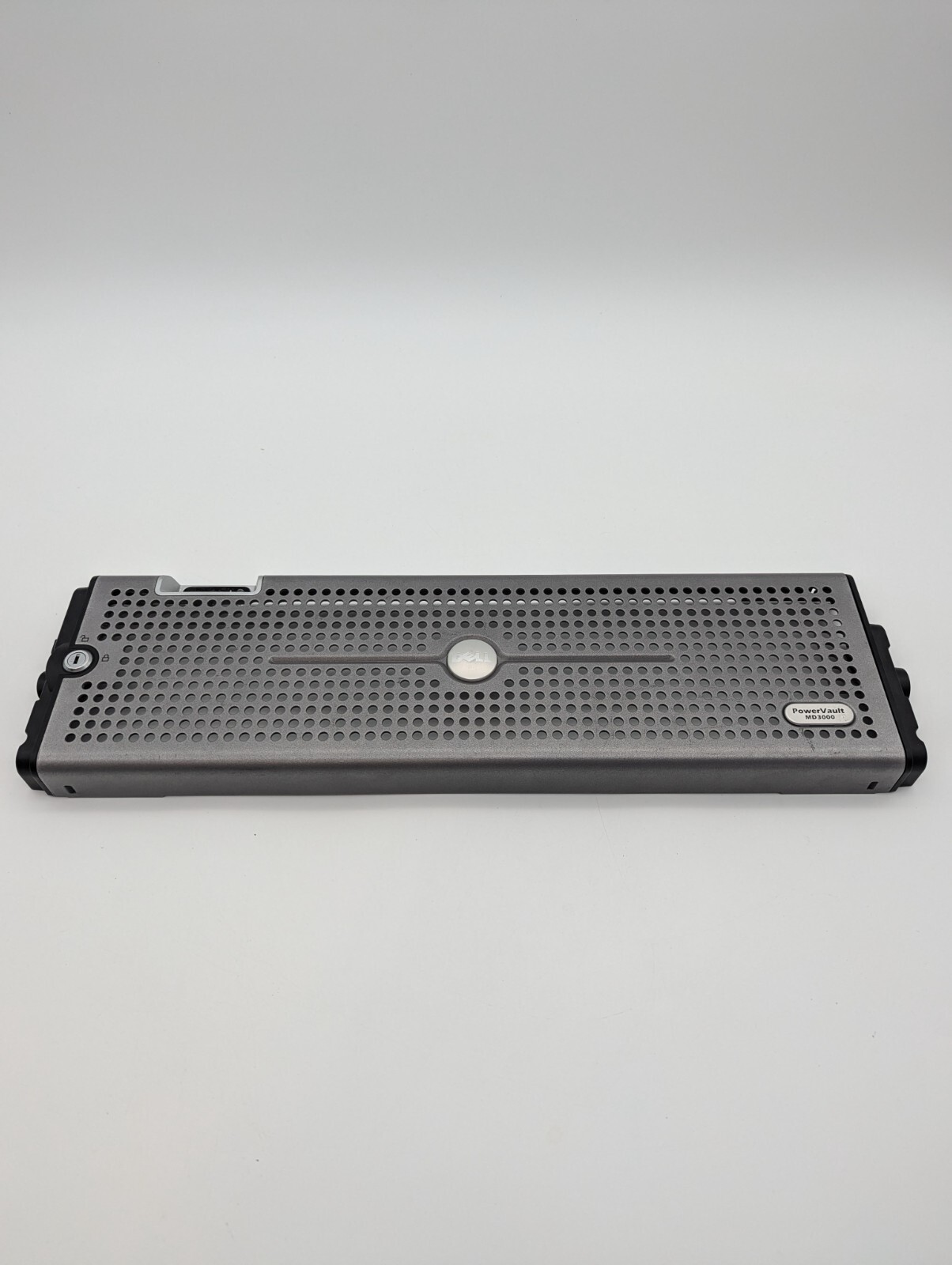 DELL PowerVault MD3000/MD1000 Faceplate FRONT BEZEL W/ KEY Good Condition