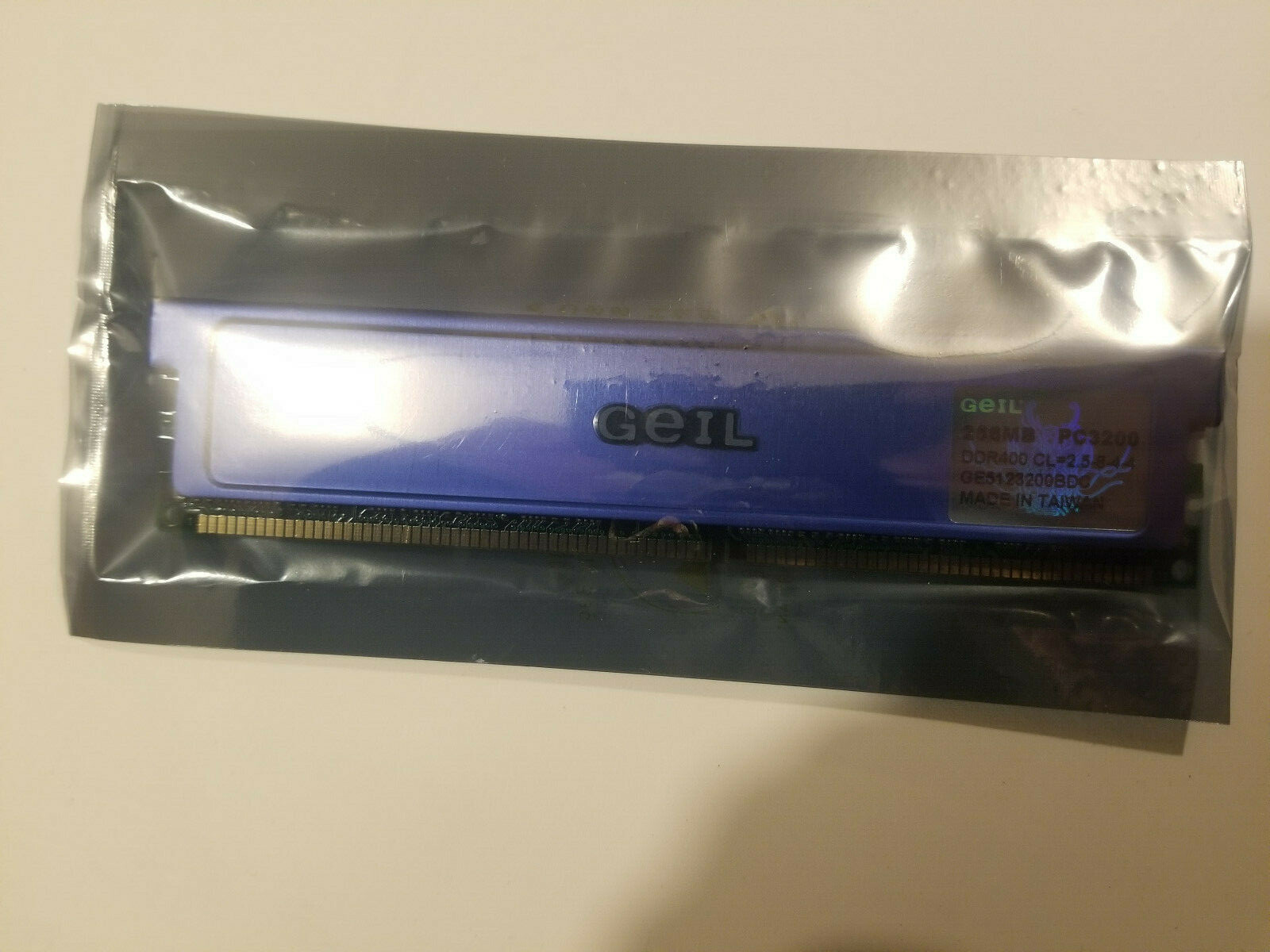 Geil GE5123200BDC 256MB DDR400 PC3200 184pin Memory Module PN 1010