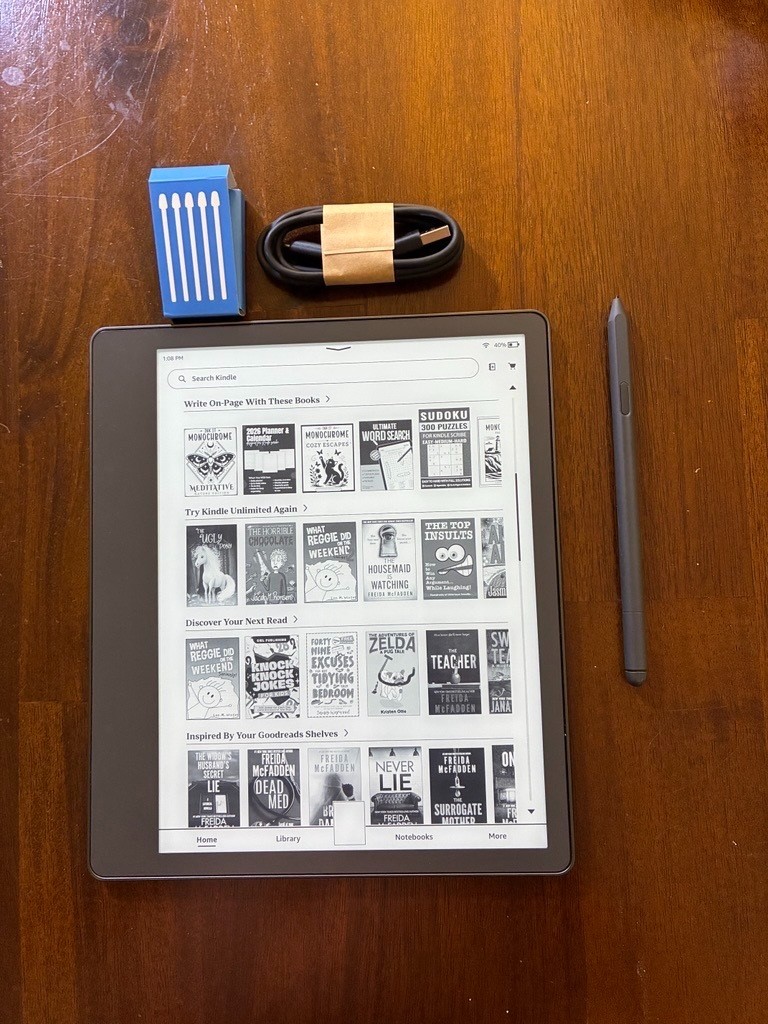 Amazon Kindle Scribe 1st Gen 10.2 - Black - 16GB eBook Reader (Great Condition)