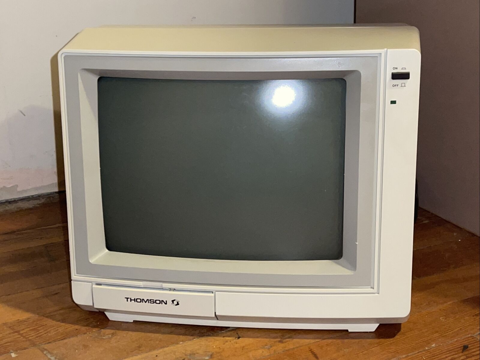 Vintage 1980s THOMSON VM3102 VG/VA  12” Monochrome Monitor