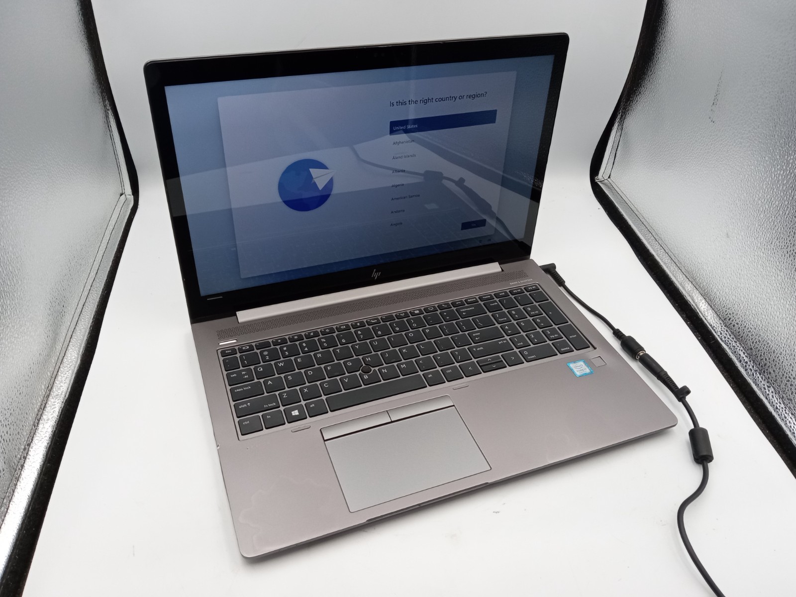 HP ZBook 15u G5 15.6" Laptop i7-8650U 4GB 128GB SSD Windows 11 - NO BATTERY -RR