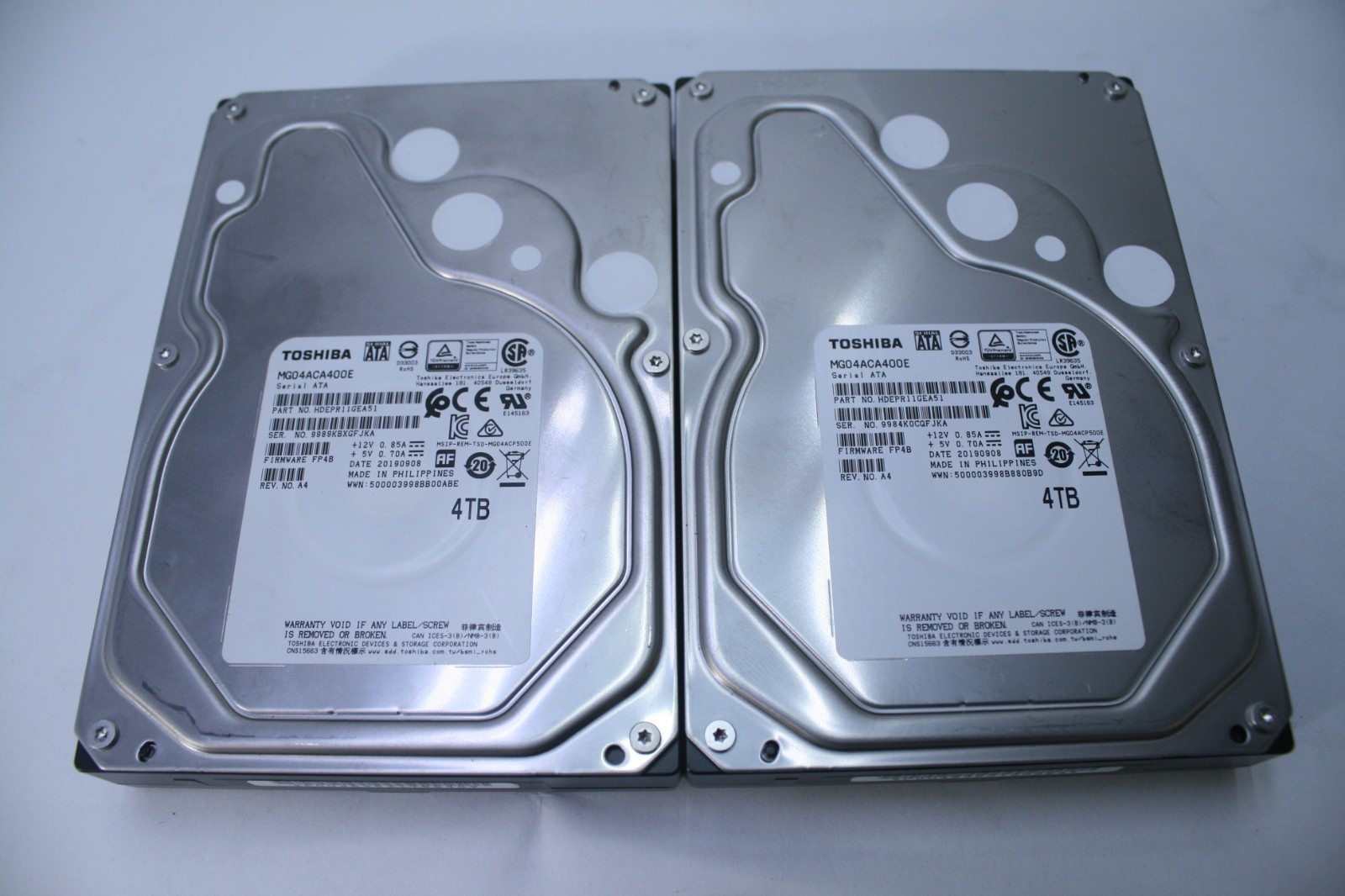 LOT OF 2 TOSHIBA MG04ACA400E 4TB SATA 3.5” ENTERPRISE HARD DRIVE HDD    (T7-B2)