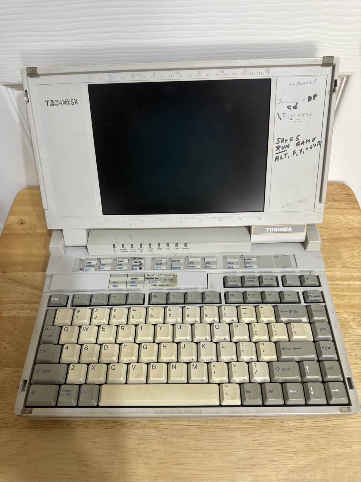Vintage 1992 Toshiba T2000sx/60 Laptop/for Parts/Repair