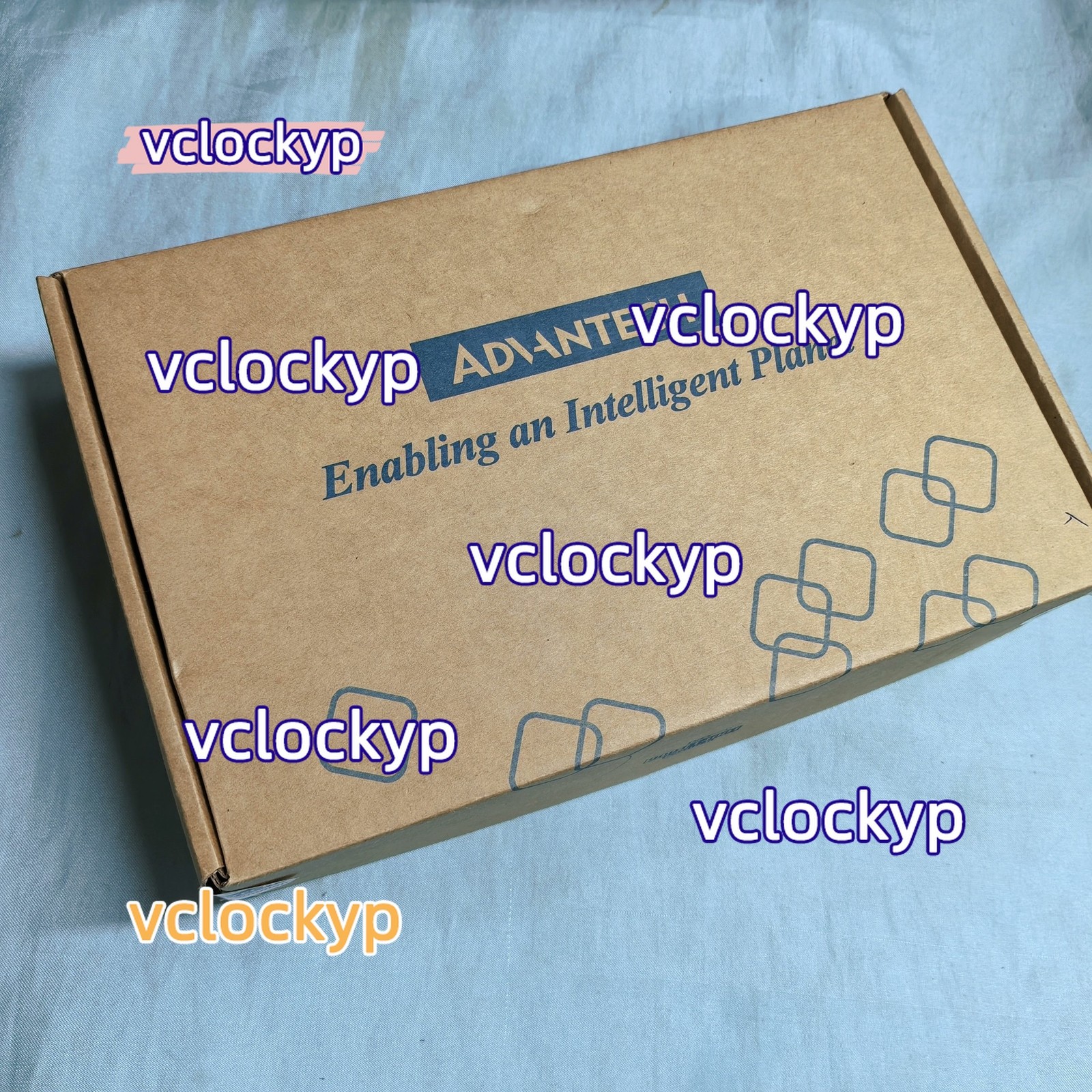 1pc new Advantech USB-4711A-BE