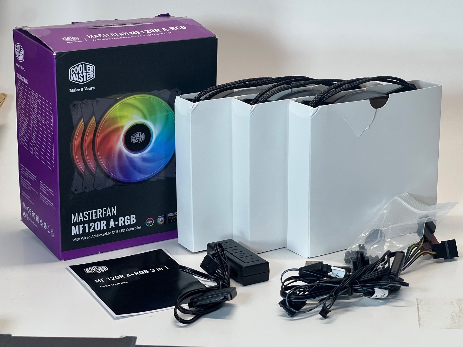 Cooler Master MasterFan MF120R ARGB 3-in-1 120mm Fans Controller Complete Kit