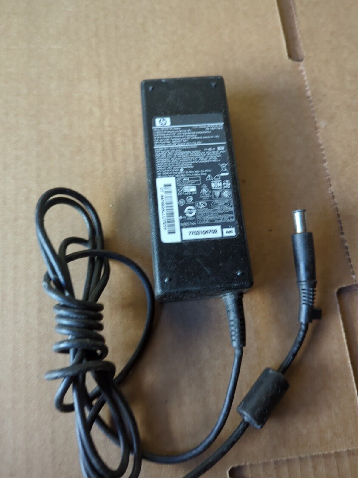 HP PPP014L-S AC Power Adapter DC 19V Charger For HP Notebook & Compaq 393955-001