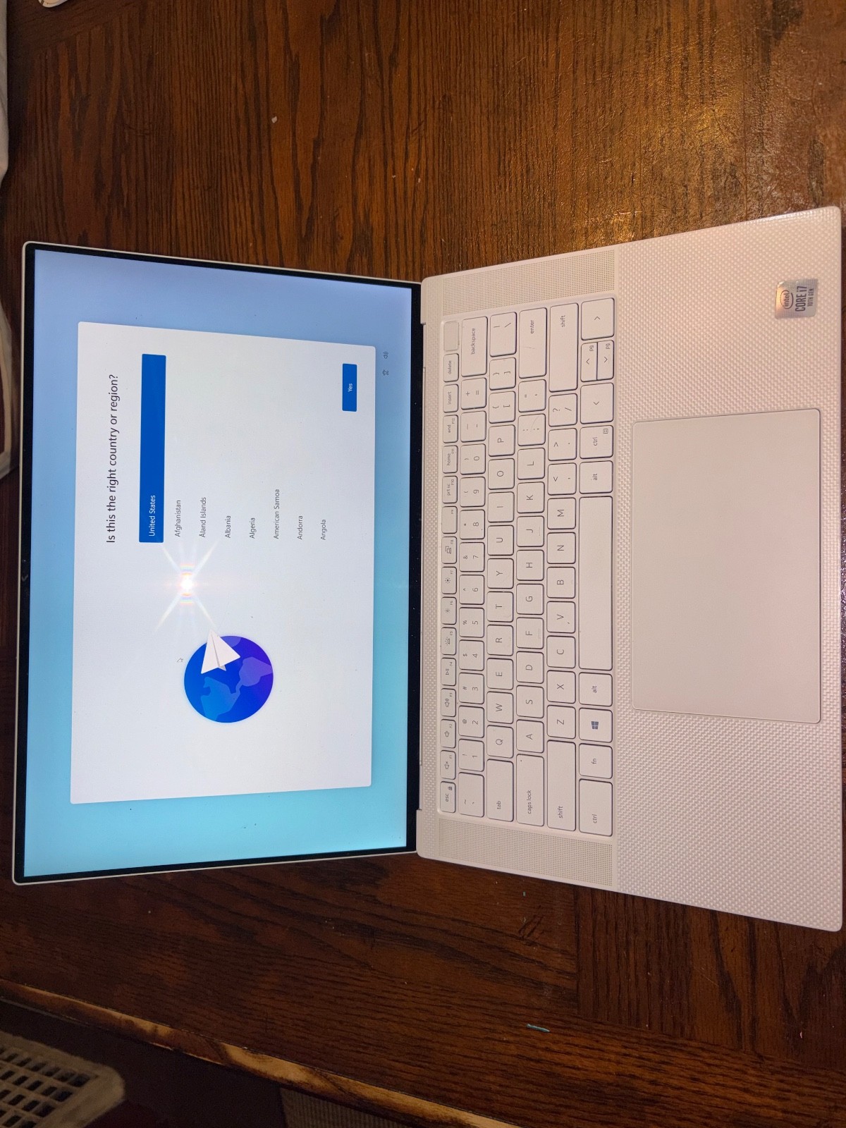 Dell XPS 15” 9500 i7 Exclusive Alpine White Sleek Design UHD - Custom Build