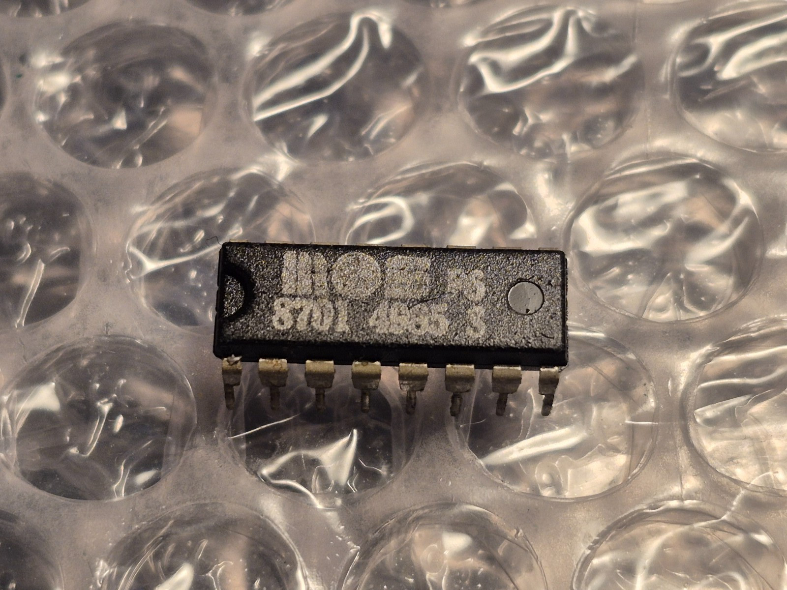 ✅ CHIP MOS 8701 Timing Chip ⭐ Commodore C64 / C128 CSG ⭐ Fast Shipping ⚡️