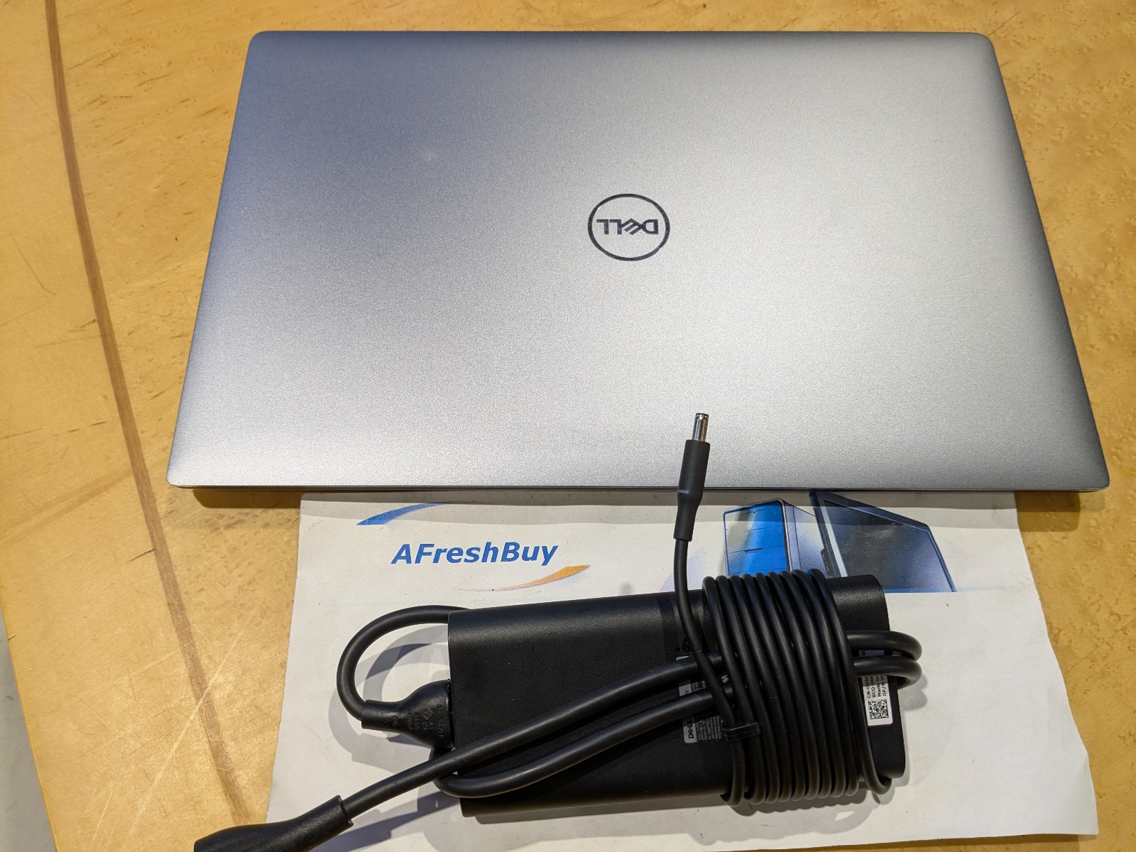 Dell Precision 5540 15.6" FHD i7-9850H 2.6GHz 16GB 256GB SSD Quadro T1000 No OS