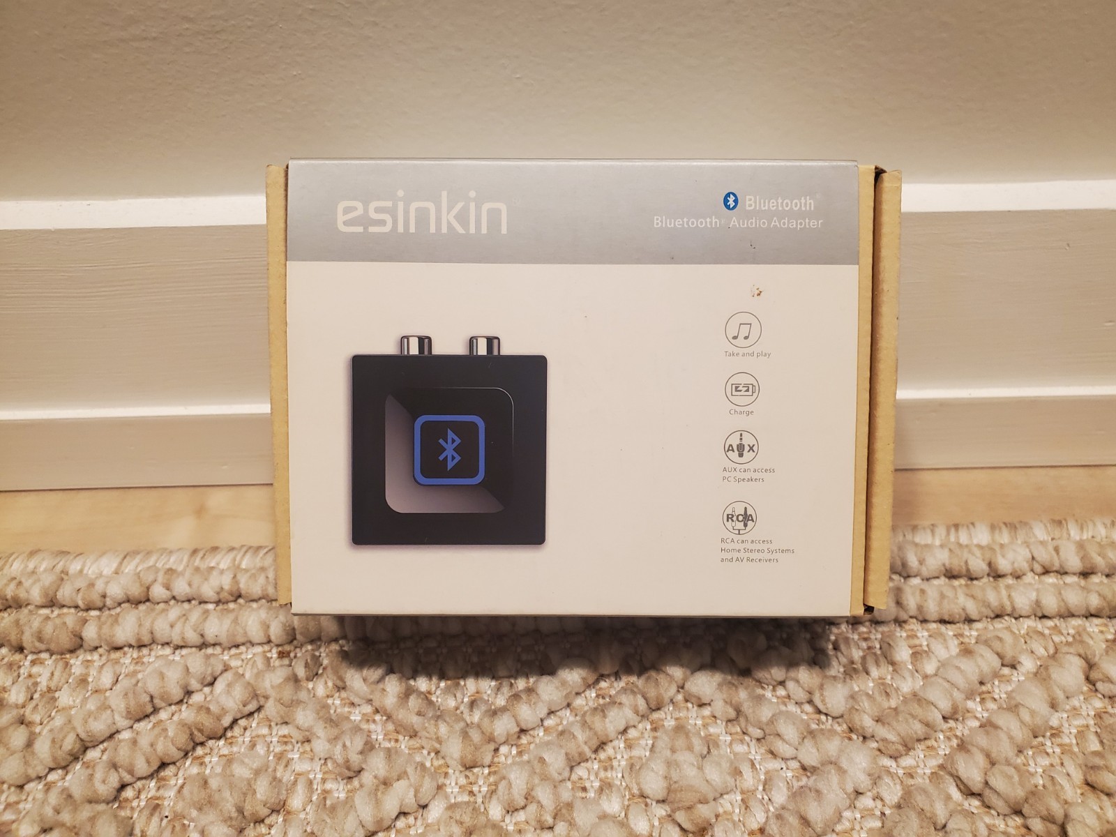 Esinkin Bluetooth Audio Adapter for Music Streaming Sound System  Wireless Audio