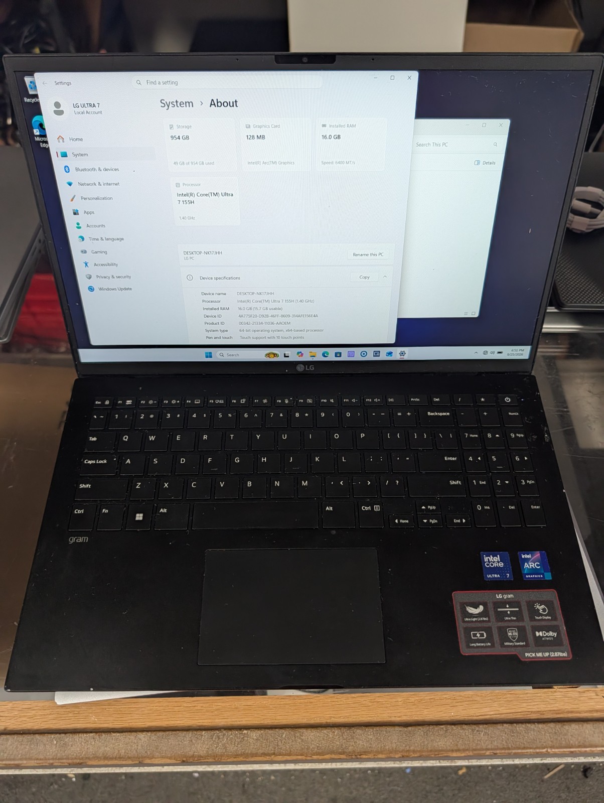 LG gram 16" Laptop Black Intel Core Ultra 7 Windows 11 Touchscreen 16gb Ram 1TB