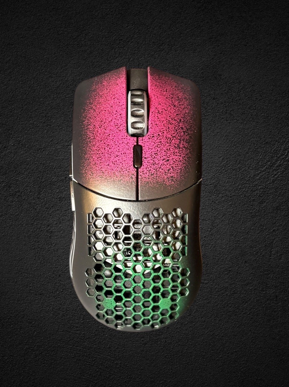 Custom Glorious Model O Minus Wireless Gaming Mouse – Pink and Green Design