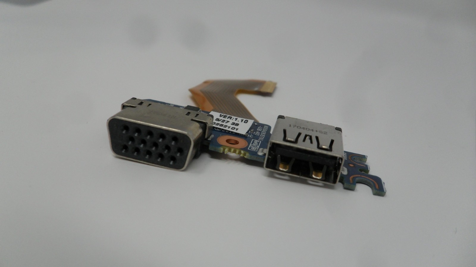 HP USB AND VGA CONNECTOR BOARD GR DE A 837846-001 