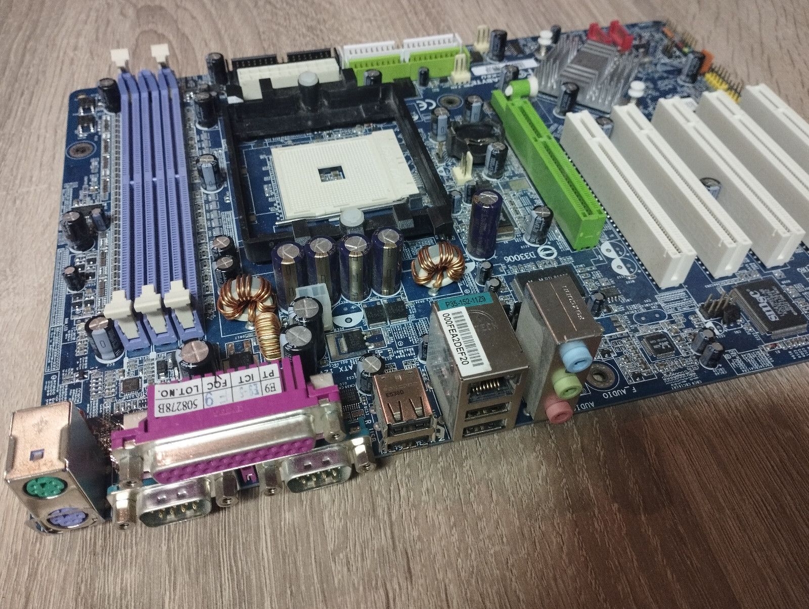 Gigabyte GA-K8U