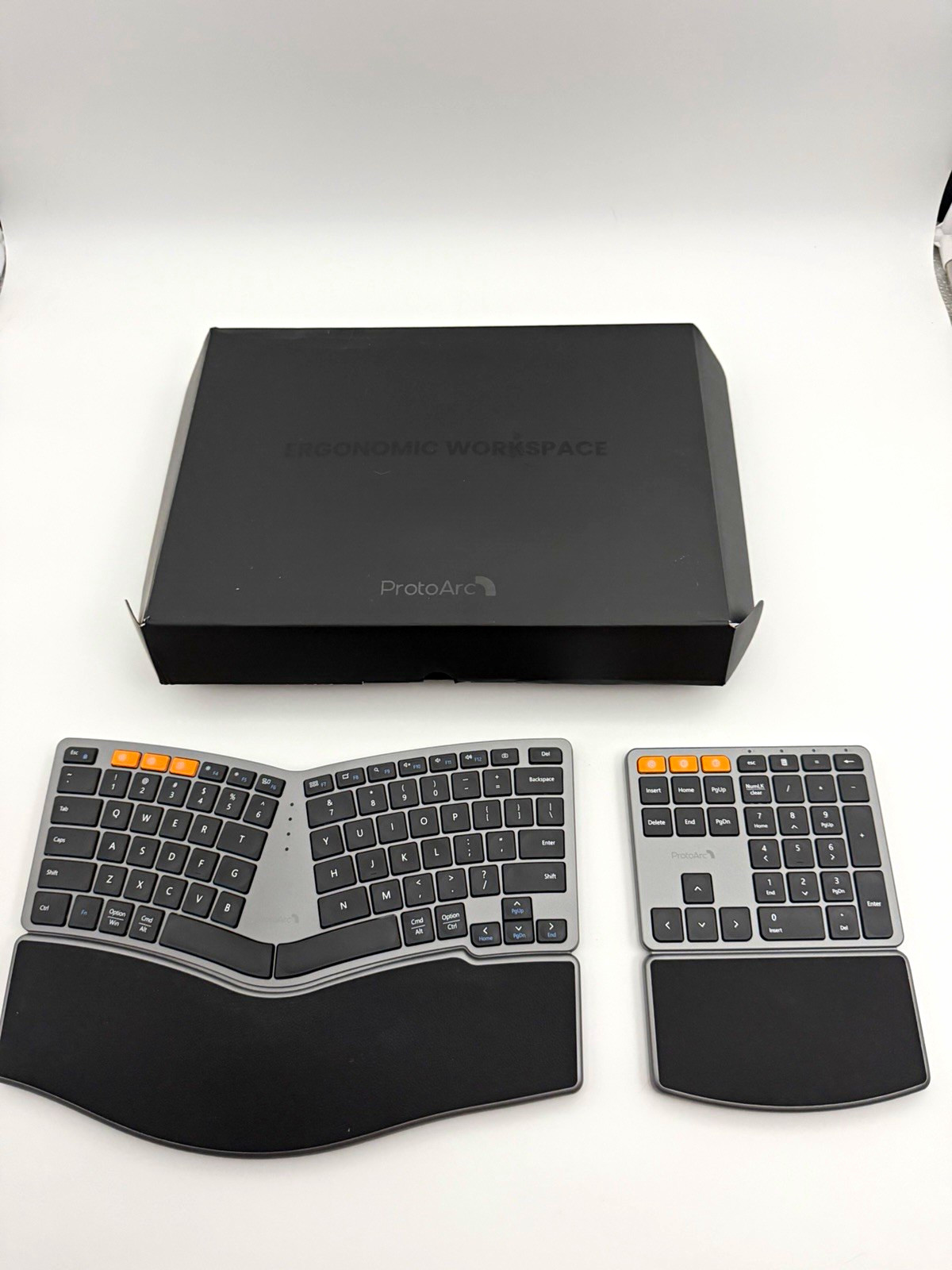 ProtoArc EK04 Ergonomic Wireless Split Keyboard + Numpad Portable QWERTY EN