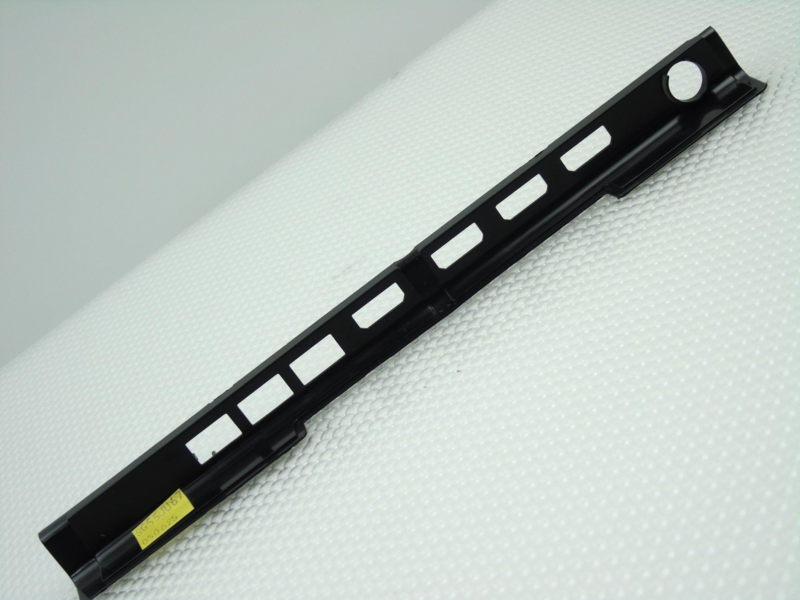 Samsung UN55JU670DF UN55JU670DFXZA  55" TV Main Board Side I/O Bracket, Plastic