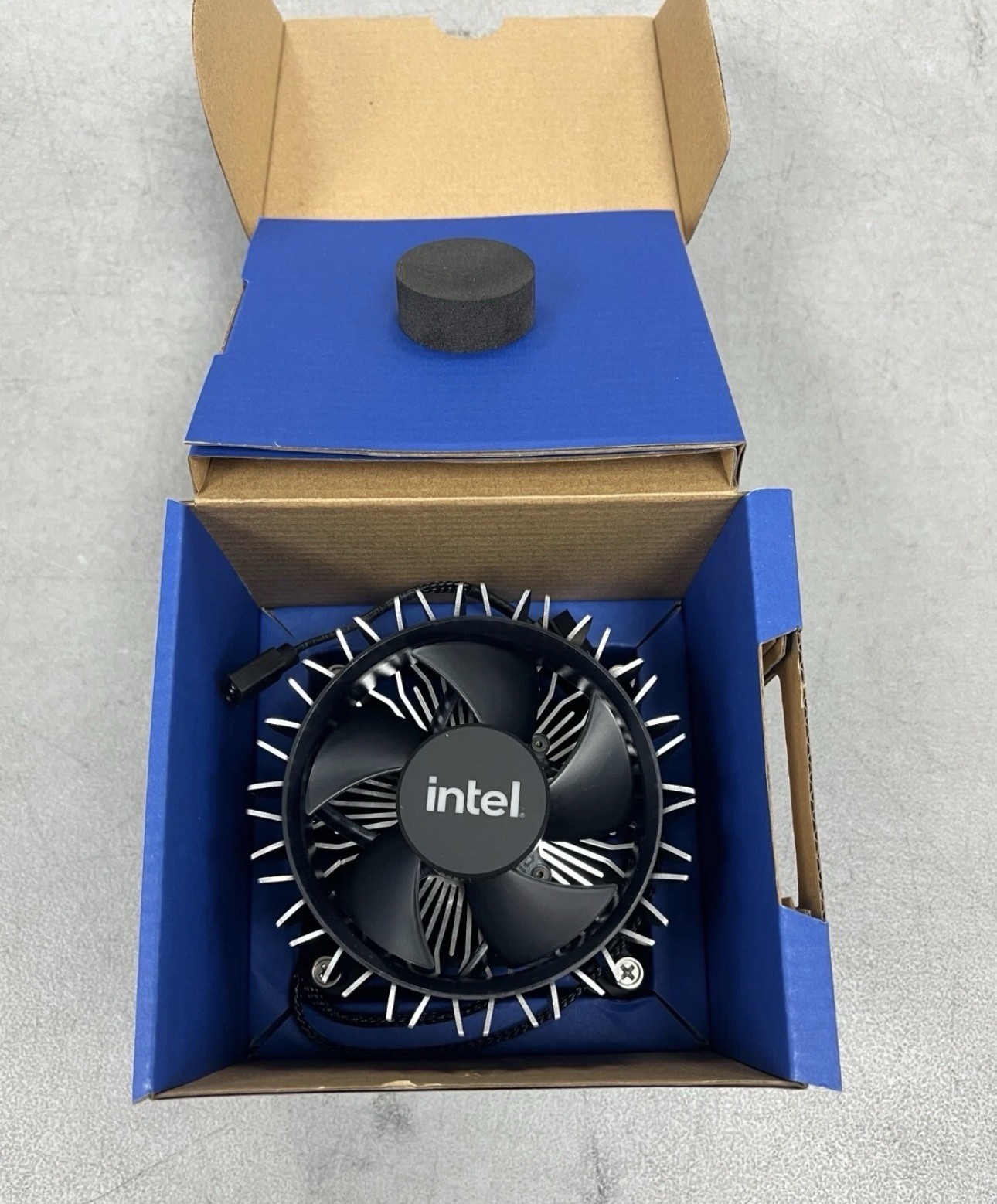 Intel Original i9 Laminar RH1 RGB LGA1700 for 12, 13, 14 GEN MPN: M23815-001