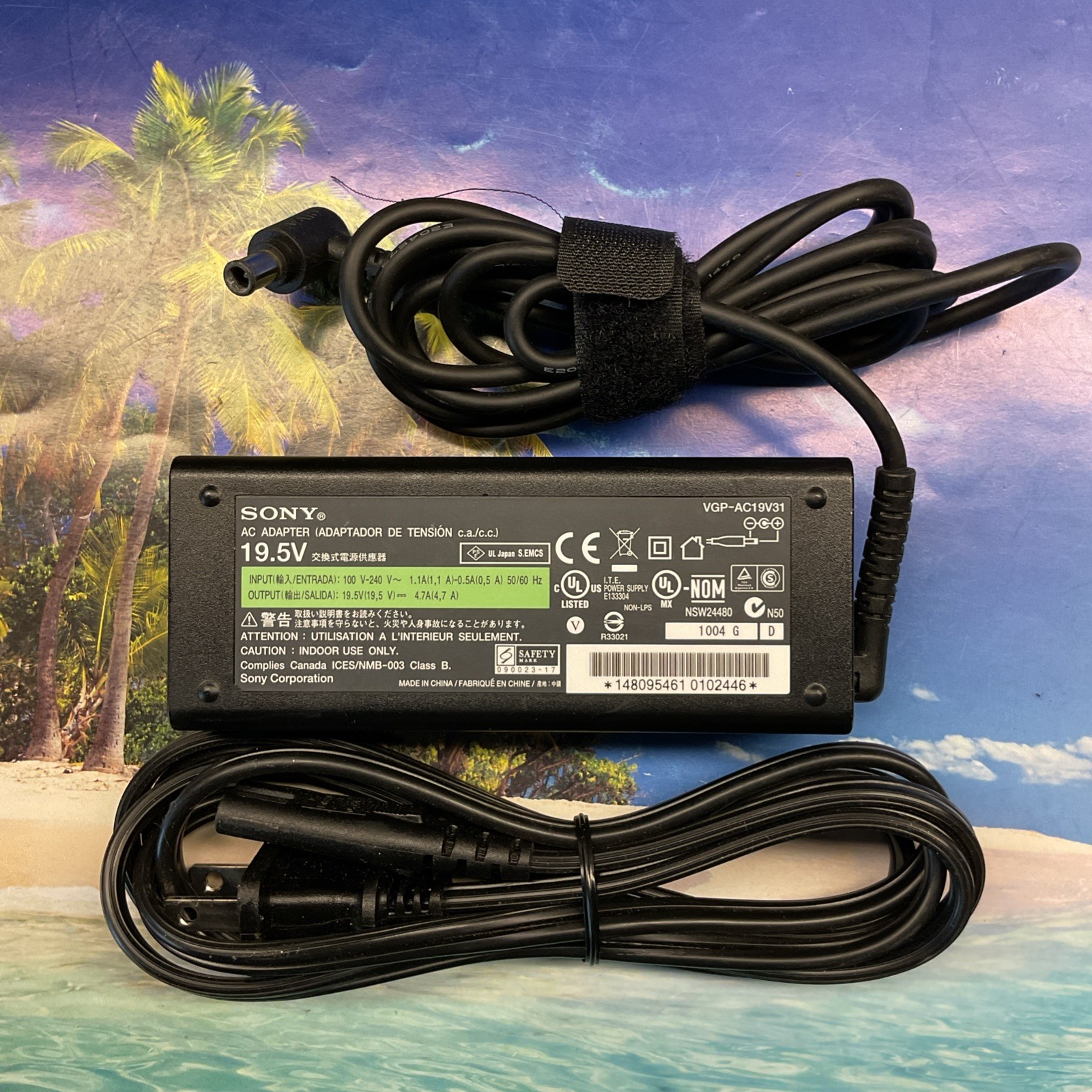 Genuine Sony Vaio VGP-AC19V31 AC Adapter Charger 19.5V 4.7A FREE FAST SHIPPING