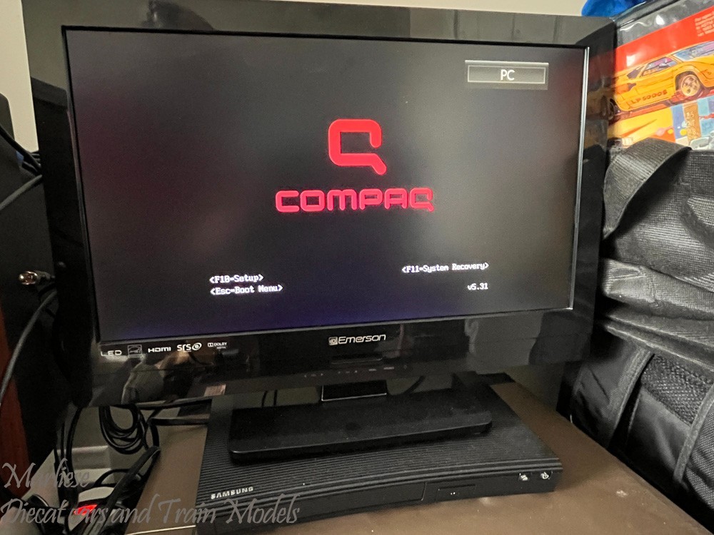 Compaq Presario SR5710F  – AMD Athlon X2 4450e Dual-Core, 2GB DDR2,NVIDIA GeForc