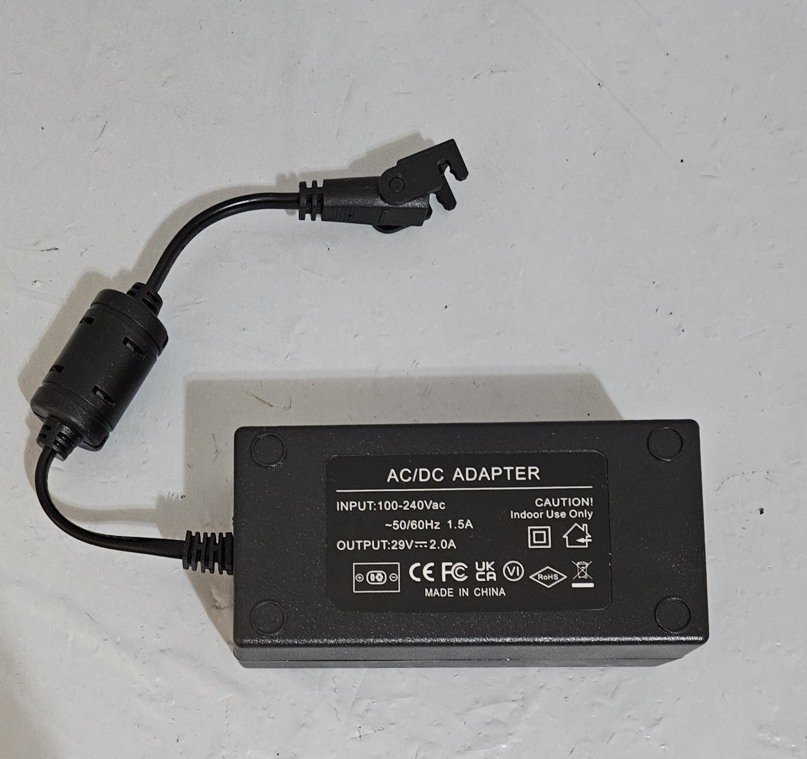 AC/DC Adapter input 100-240Vac Output 29V 2.0A