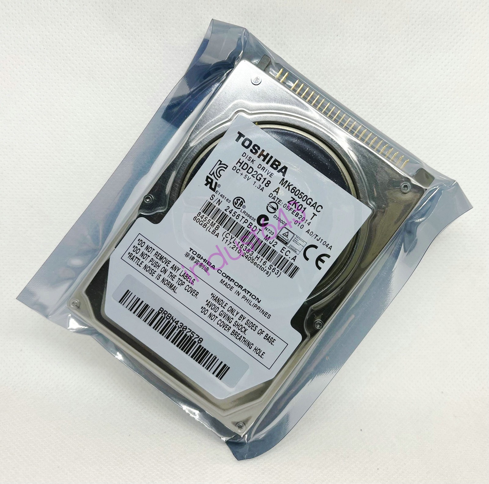 Toshiba 60GB built-in 2.5" MK6050GAC automotive temperature control hard drive