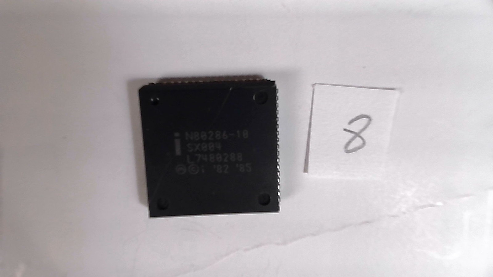 Intel 80286 CPU 10MHz PLCC68 Socket Processor N80286-10 SX004