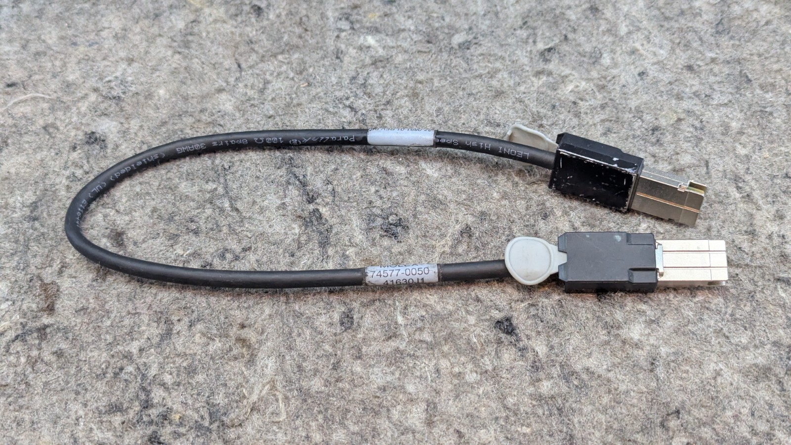 Cisco Molex 37-0891-01 Rev B0 High Speed Stacking Cable 74577-0050 C68