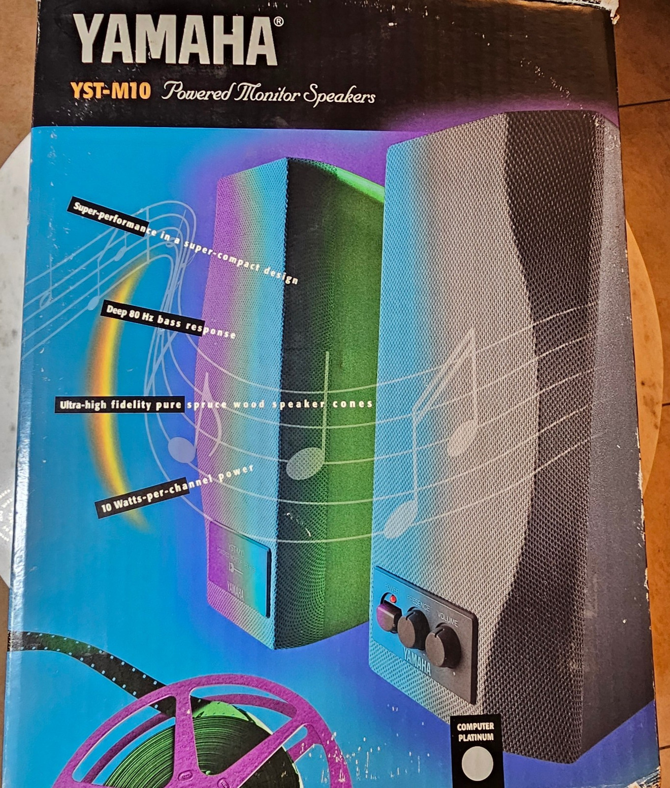 Yamaha YST-M10 Powered Computer / Monitor Speakers speaker set in box ystm10