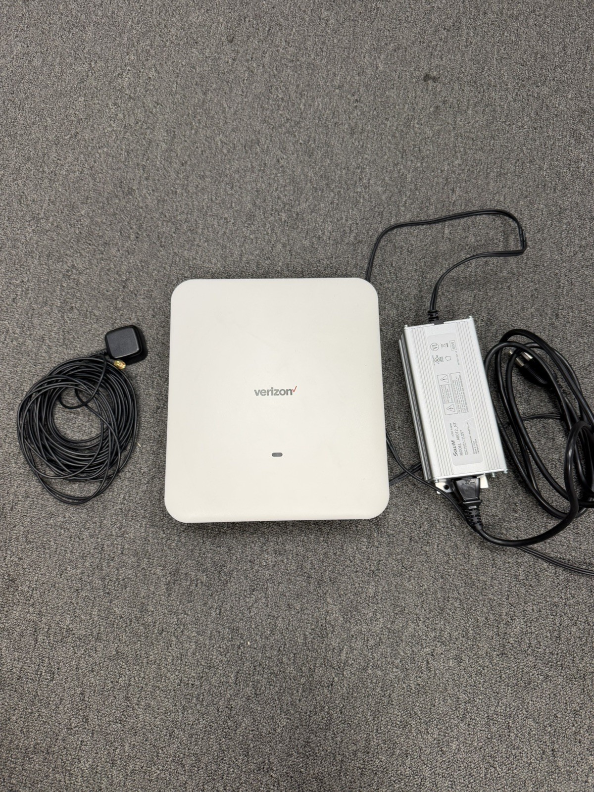 SAMSUNG SLS-BU10G 4G LTE NETWORK EXTENDER 2 FOR ENTERPRISE -VERIZON