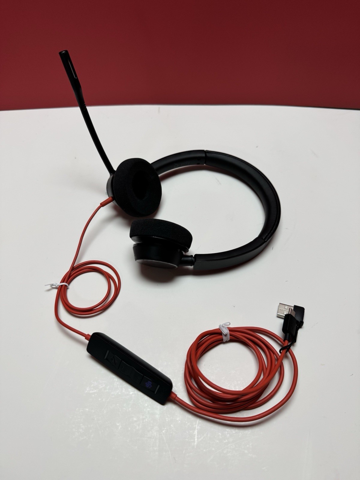 Blackwire 3320 Wired Headset Plantronics Flexible Microphone 