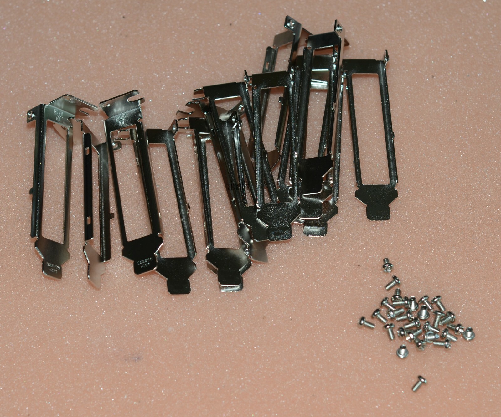 Lot of 100 New Low-Profile Bracket for E1G44ET, E1G44ET2, I340-T4, I350-T4 Quad