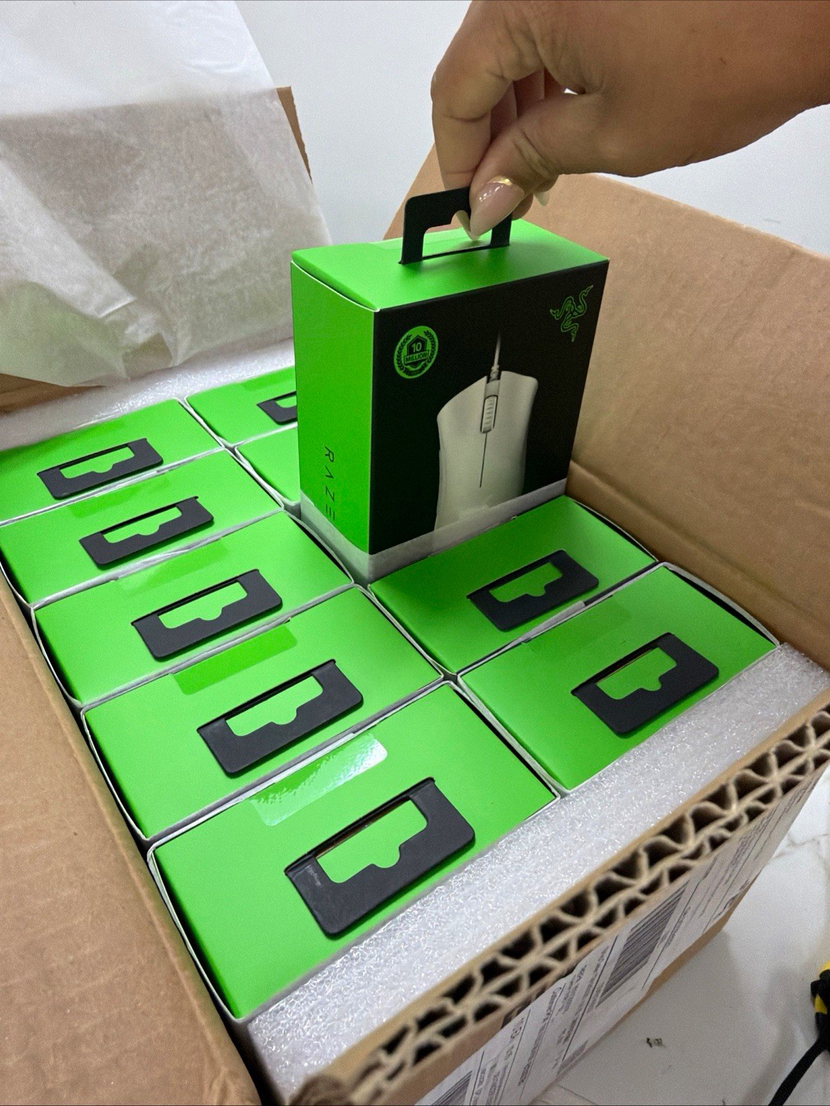 Case pack of 10 Razer DeathAdder Essential White Wired Optical Gaming Mouse