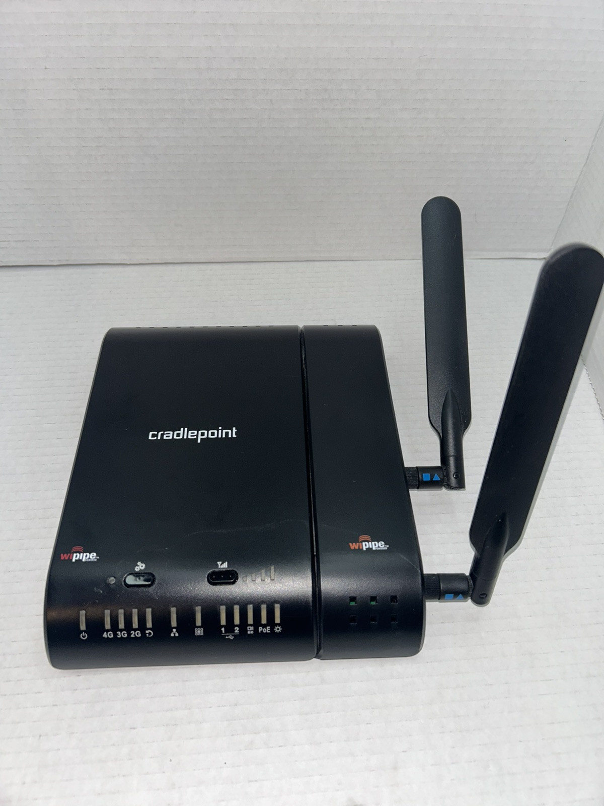 Cradlepoint CBA750B 3G/4G Cellular Broadband Used W Antenna/ No Adaptor Black
