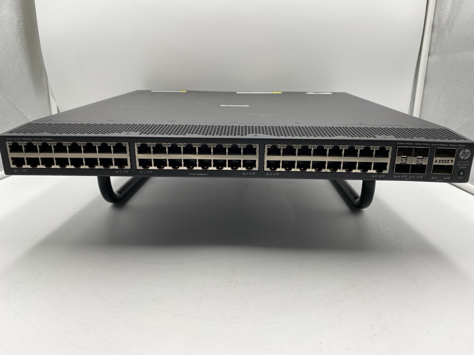 HP JG894A FLEXFABRIC 5700 48G 4XG 2QSFP+ SWITCH